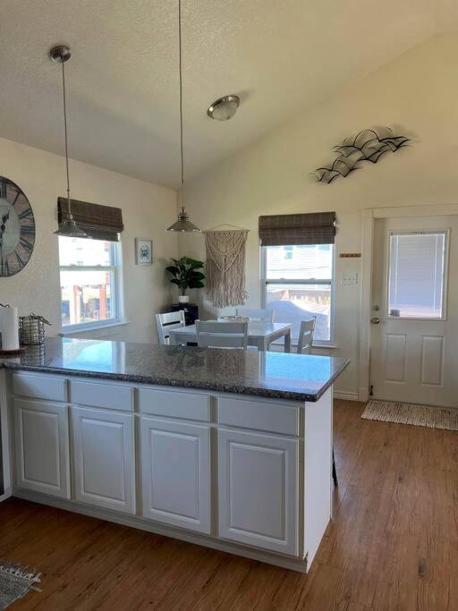 Holiday home Sunshine Daydream By Surfbreakllc Surfside Beach